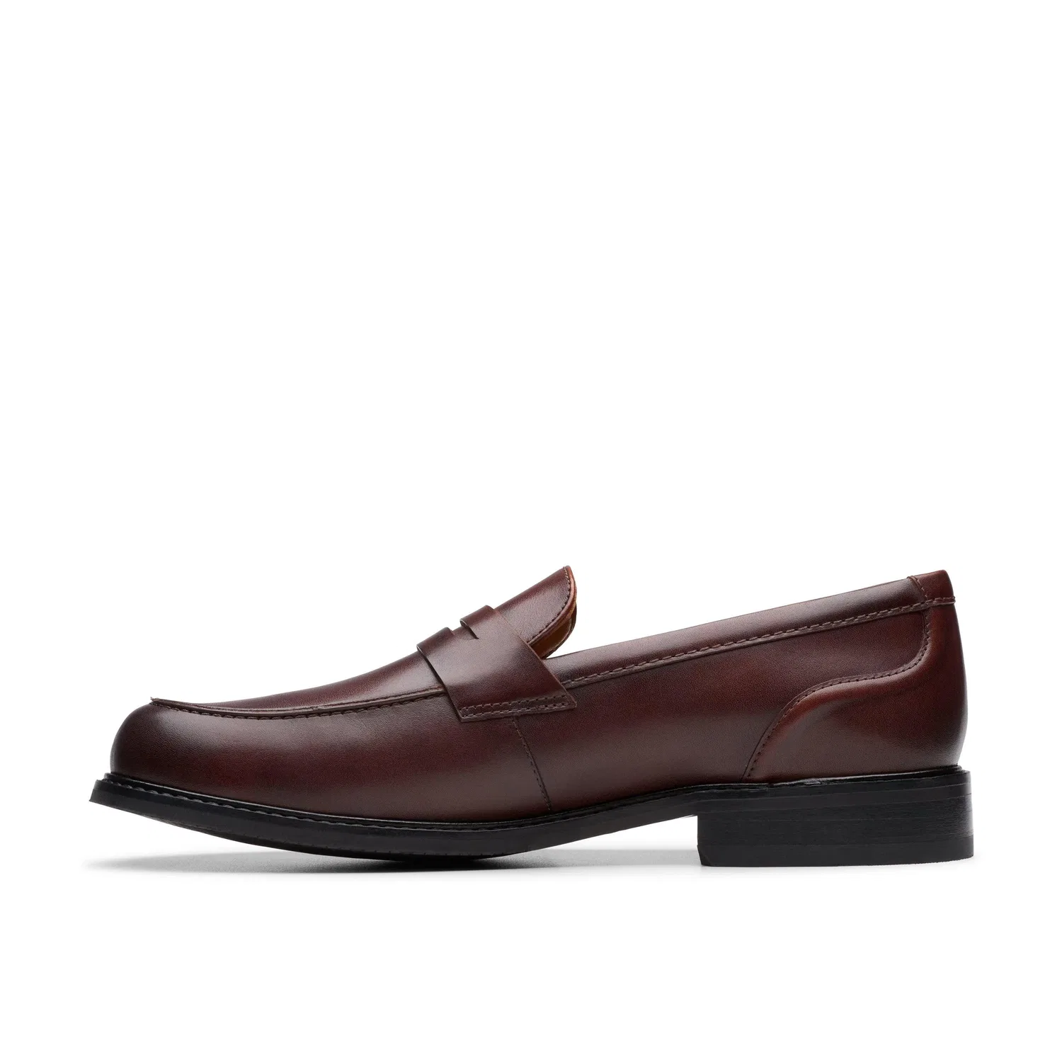 Лоферы кожаные с кисточками Clarks, коричневый — фото 2