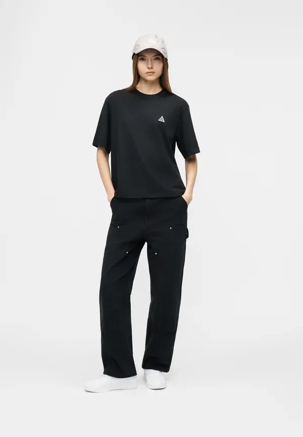 Футболка базовая Nike Acg, черный/белый — фото 2