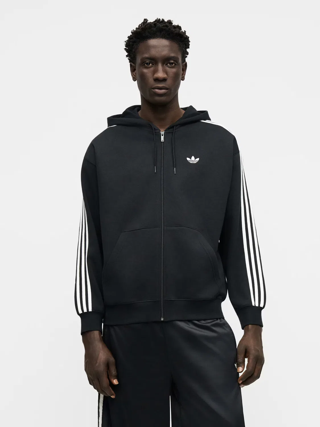 Толстовка на молнии Adidas Originals Adicolor черного цвета — фото 2