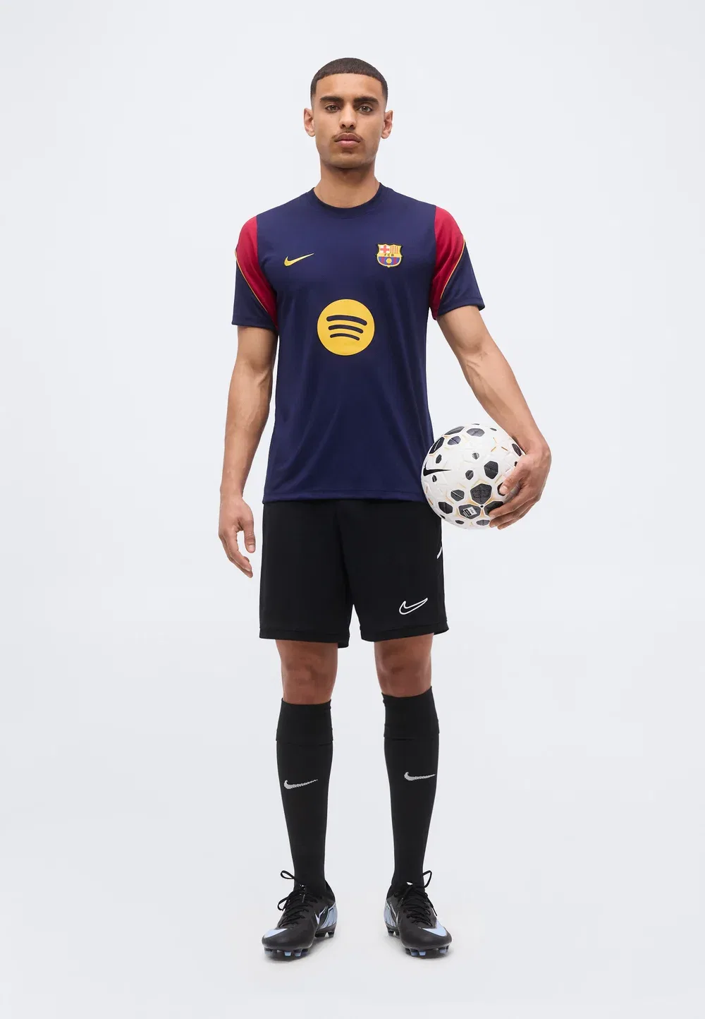 Футболка FCB - спортивная футболка Nike Performance, Blackened Blue/Noble Red/Mineral Yellow — фото 2