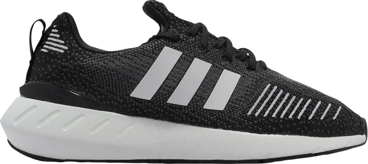 

Кроссовки Adidas Wmns Swift Run 22, черный