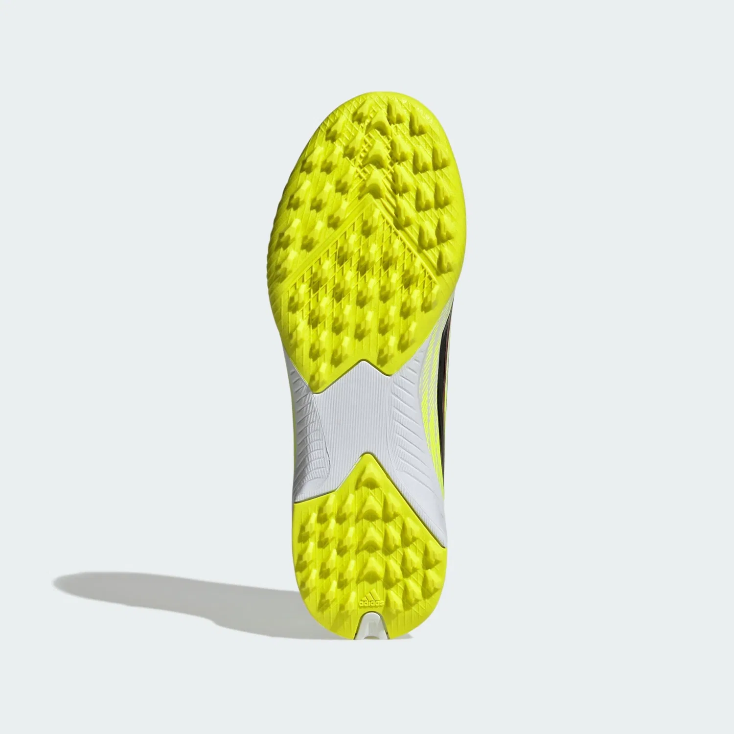Спортивные кроссовки Adidas Performance F50 League желтого цвета — фото 3
