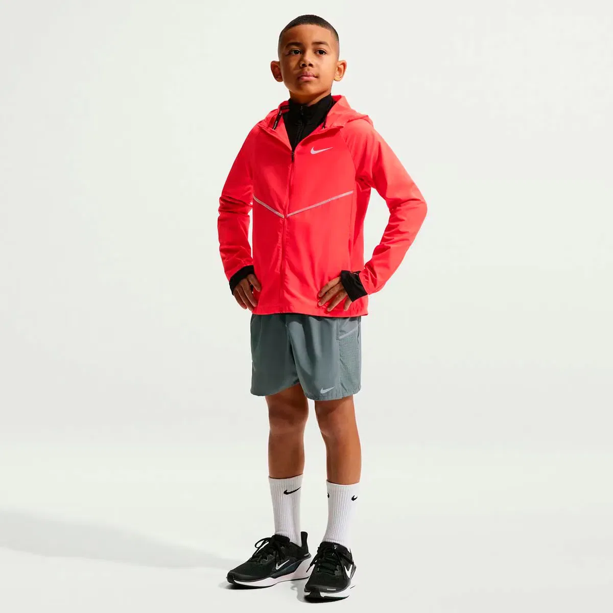 Детские шорты для мальчиков с технологией Dri-FIT Nike Miler, Grey