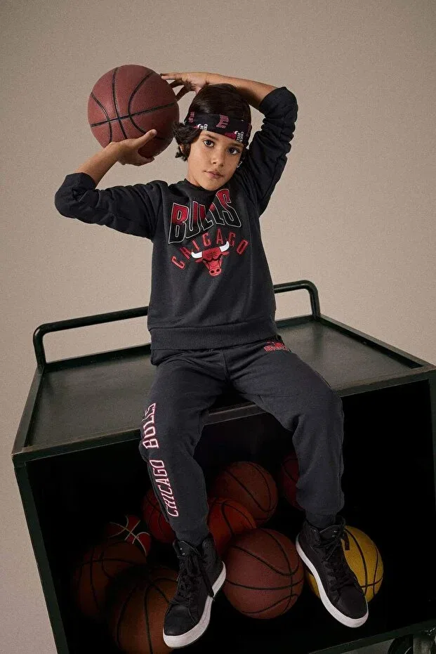 Детское худи с принтом NBA Chicago Bulls Hooded Sweatshirt Defacto, Anthra — фото 2