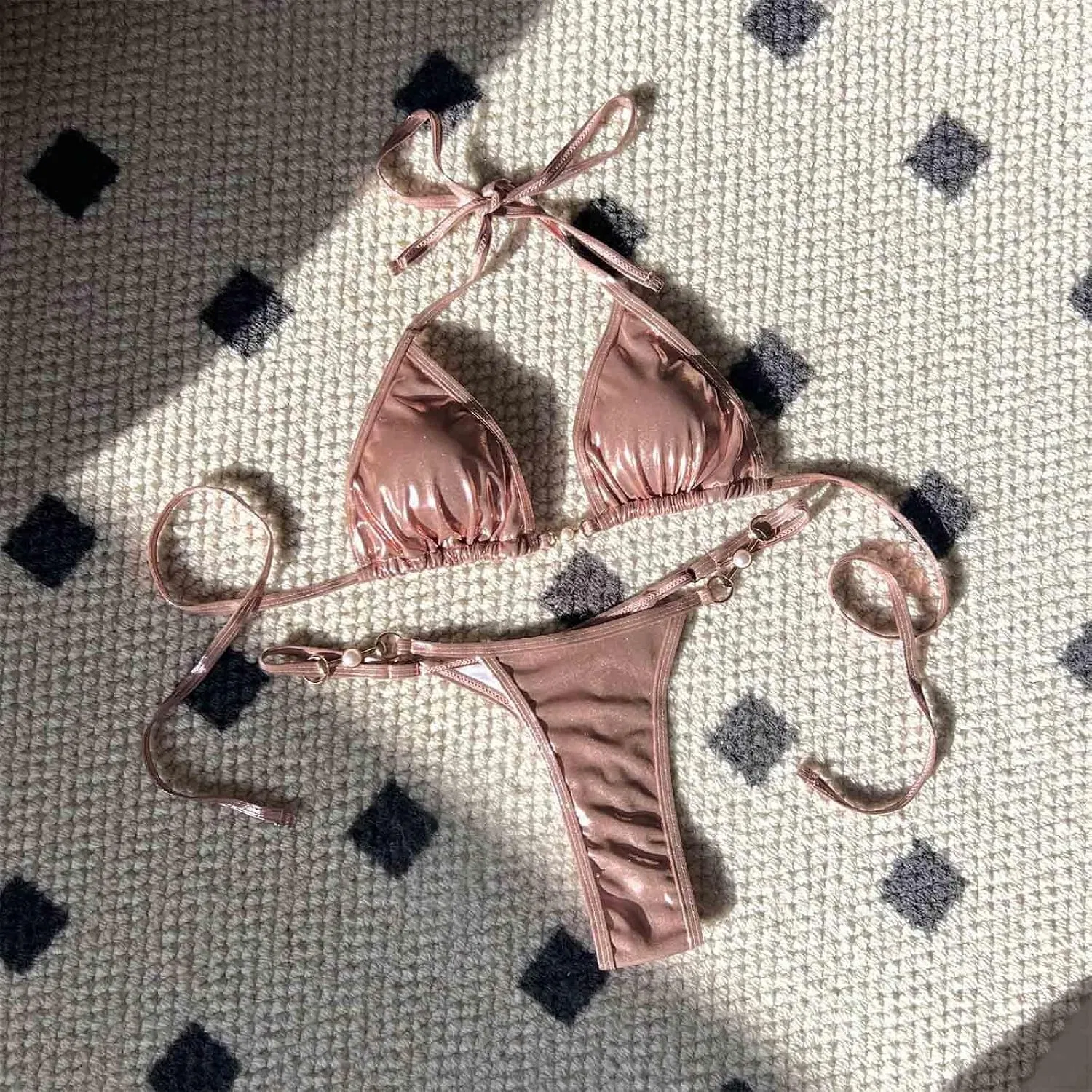 Женский блестящий бикини-сет с жемчужными деталями, Rose Gold — фото 2