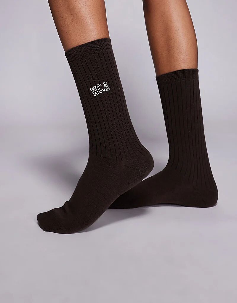 

Носки Weekend Collective в шоколаде Asos Weekend Collective