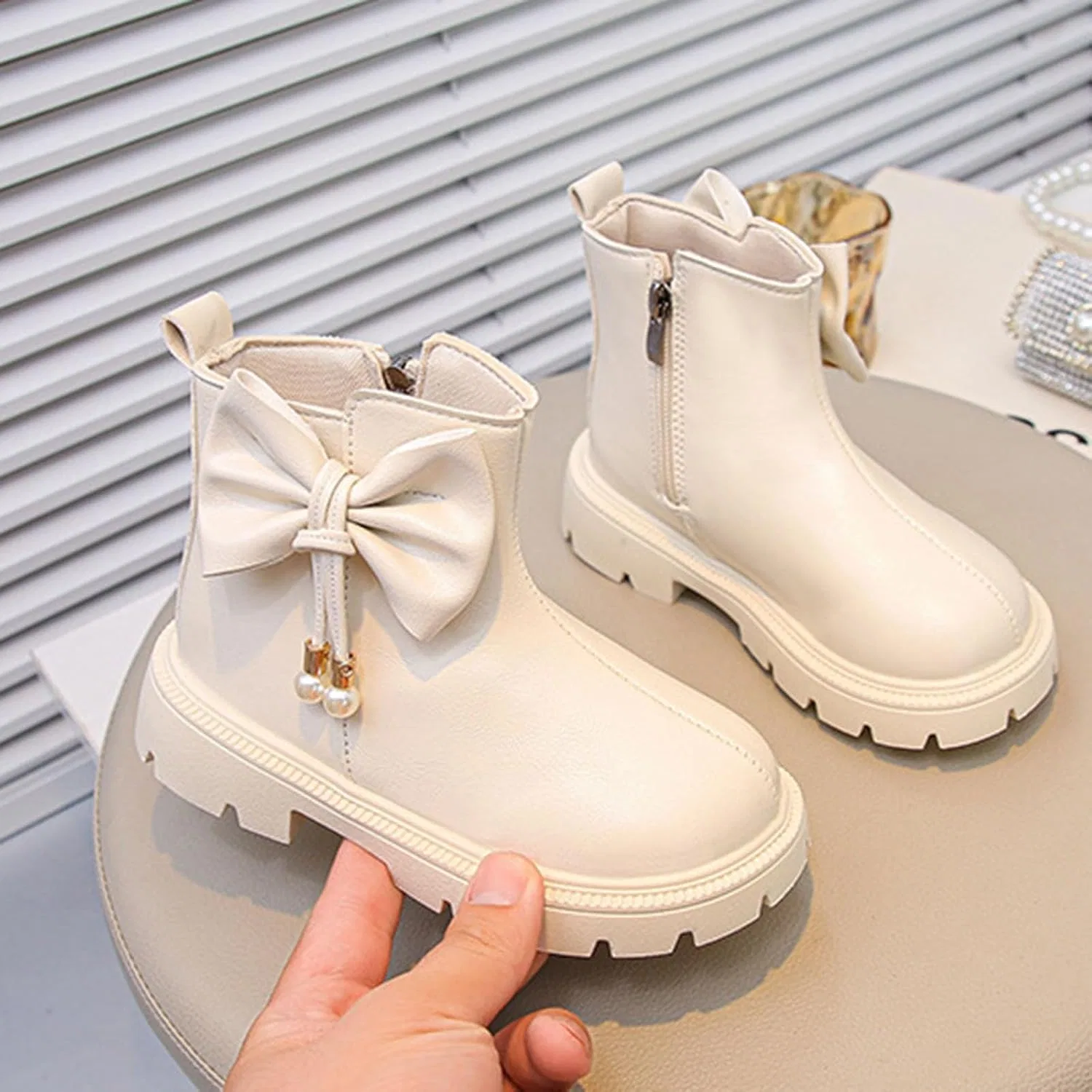 Детские сапоги для девочек с бантом из PU-кожи с молнией Zzalalana, Beige — фото 3