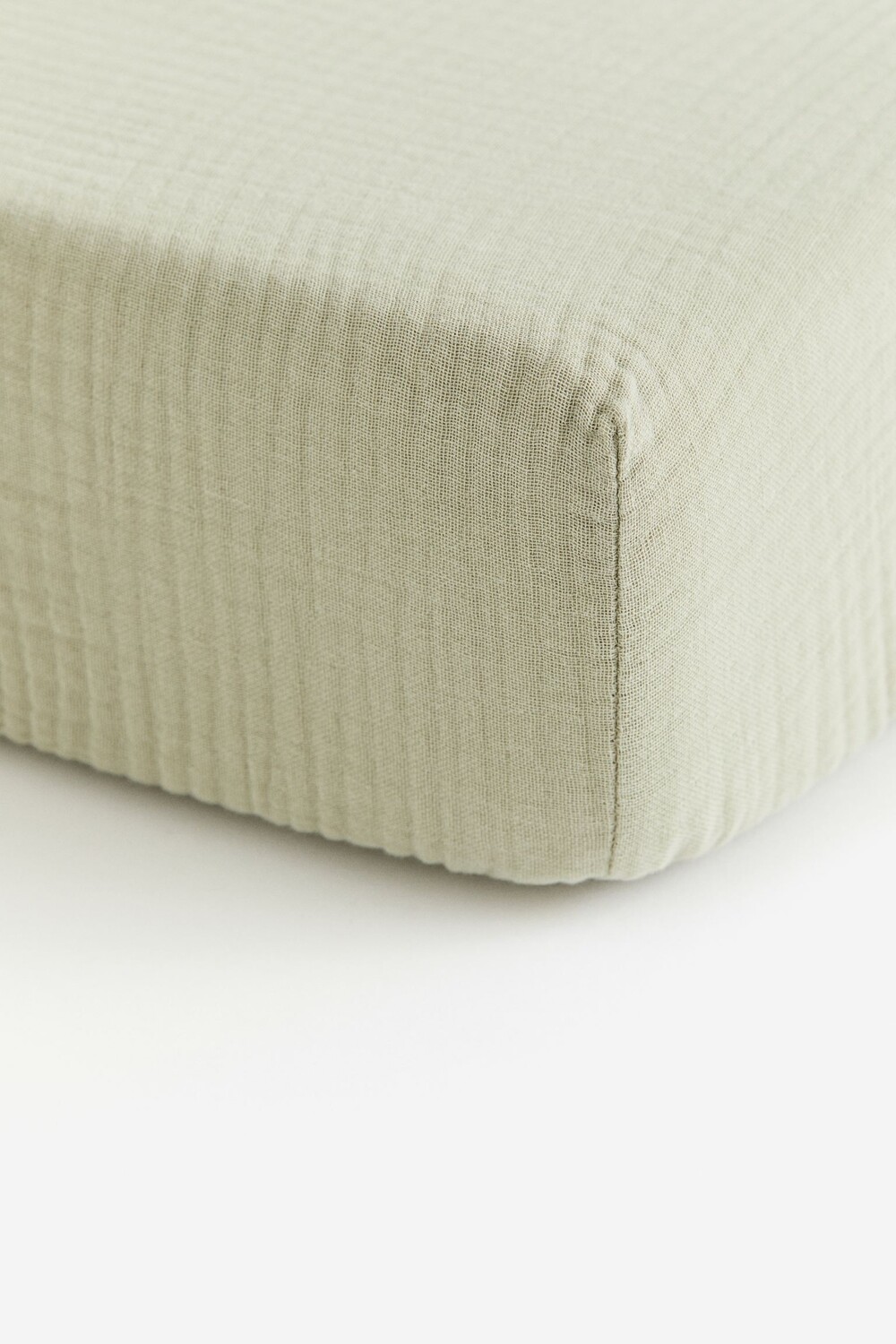 

Простыня для детской кроватки H&M Home Muslin, светло-зеленый
