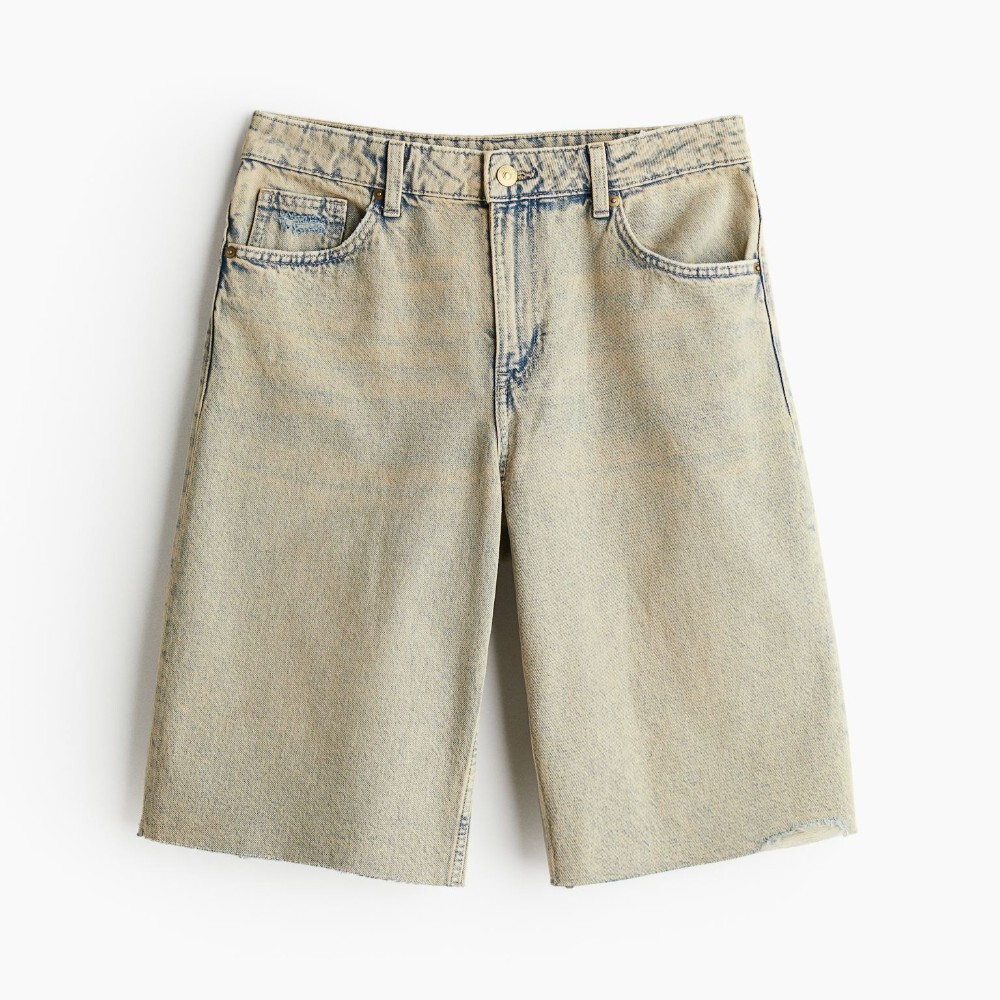 

Джинсовые шорты H&M Bermuda Regular, светло-бежевый