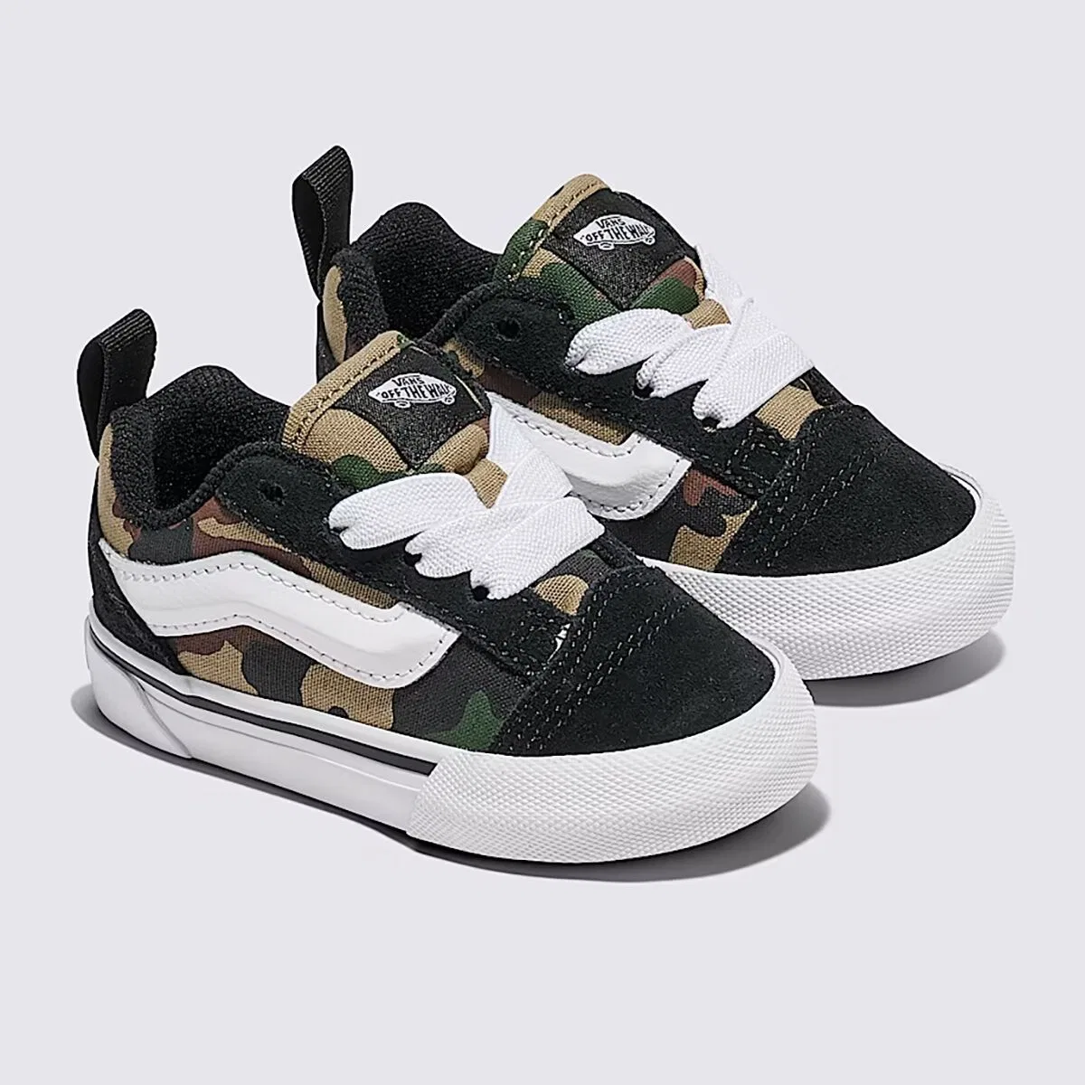 Детские кеды для мальчиков с эластичной шнуровкой Knu Skool Elastic Lace Shoe Vans, Camo Black/Green — фото 4