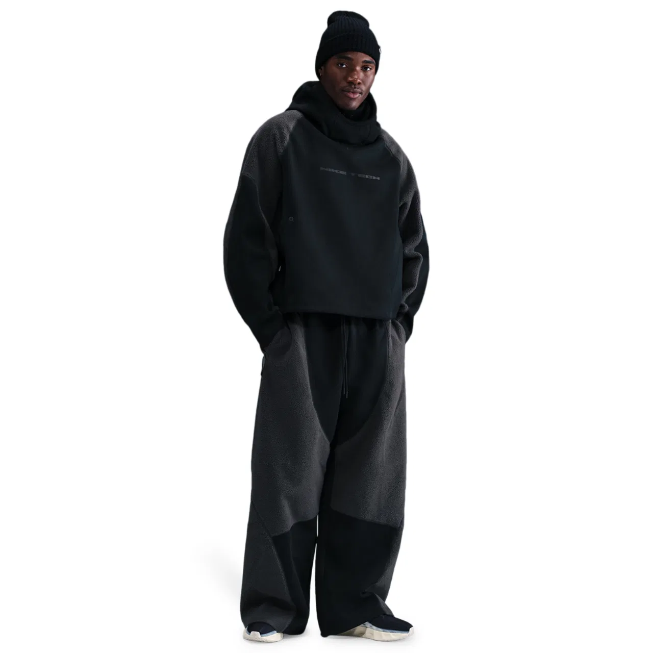 Брюки мужские Tech Windwall Open Hem Nike, цвет Black/Black/Anthracite — фото 3