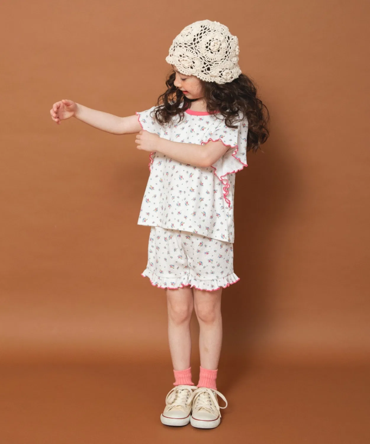 Детский комплект из кофты и брюк с цветочным принтом, модель DRC branshes, Beige — фото 4