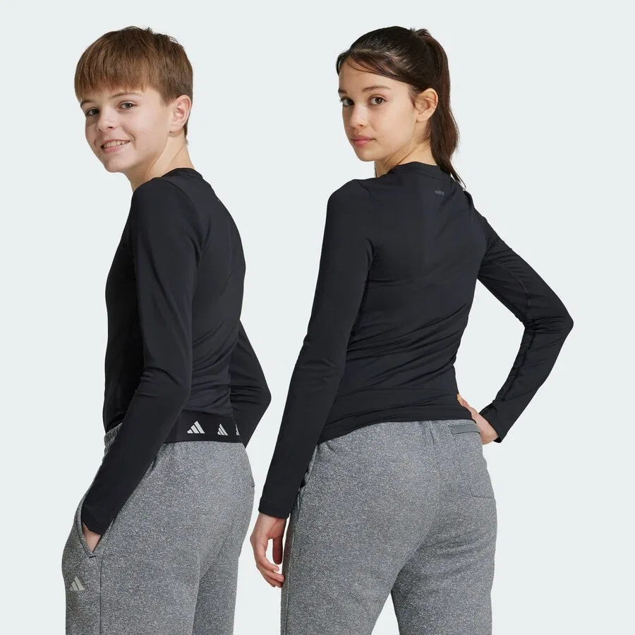 Спортивная футболка ADIDAS SPORTSWEAR Performance Shirt 'TECHFIT Long Sleeve' черного цвета — фото 3