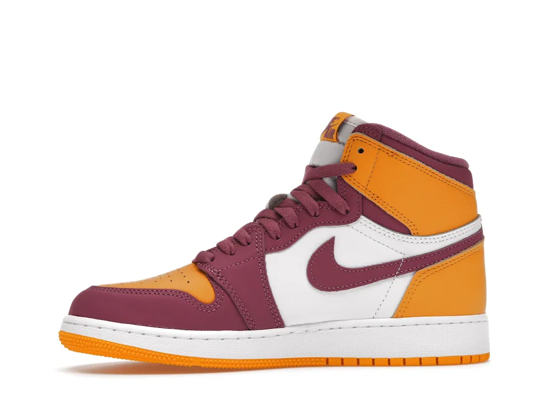 Детские кроссовки с кожаным верхом Jordan 1 Retro High OG Brotherhood, University Gold/Light Bordeaux-White — фото 3