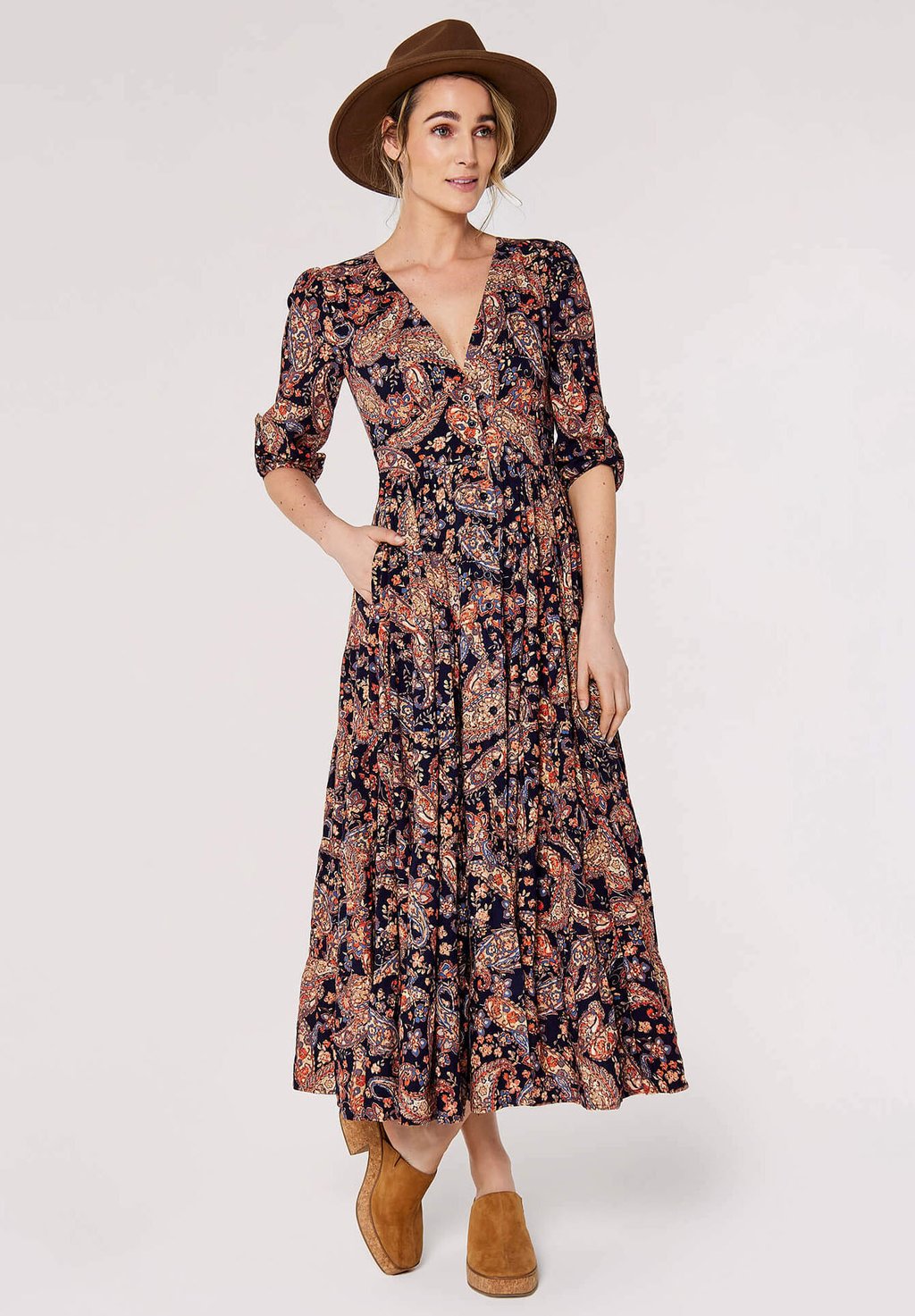 

Платье макси PAISLEY TIERED MIDI Apricot, темно-синий