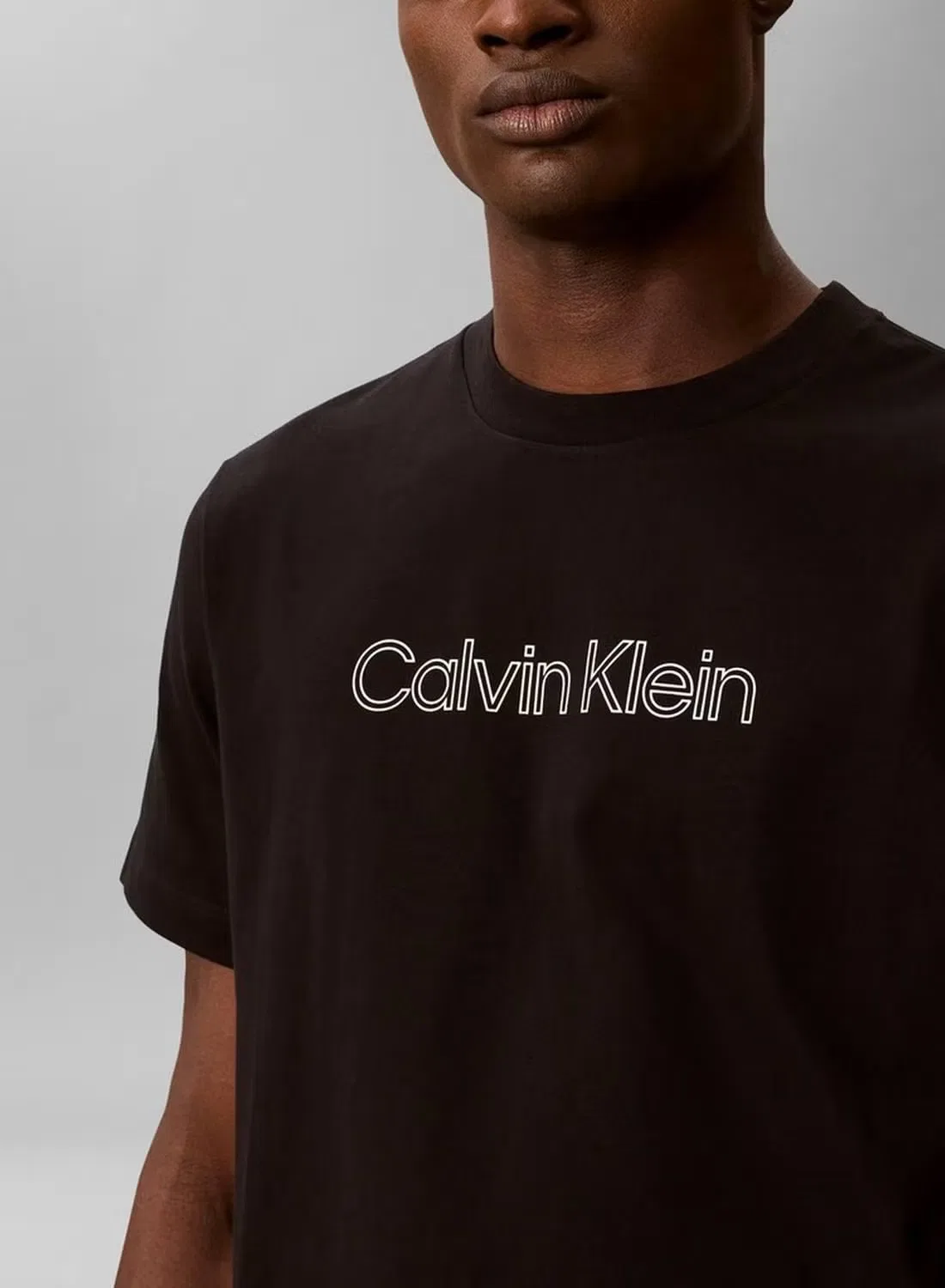 Футболка свободного кроя с принтом логотипа Calvin Klein, черный — фото 4