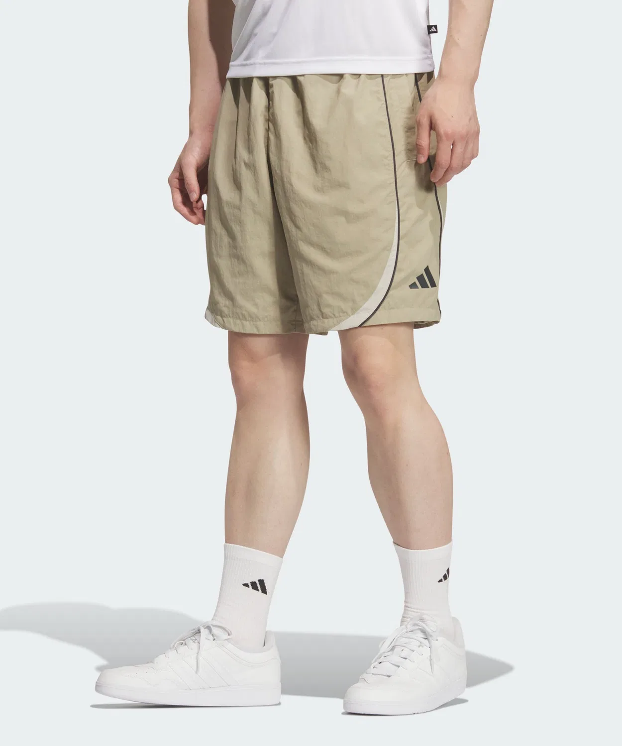 Мужские шорты свободного кроя из легкой ткани с моделью Brand Love, Adidas, Beige