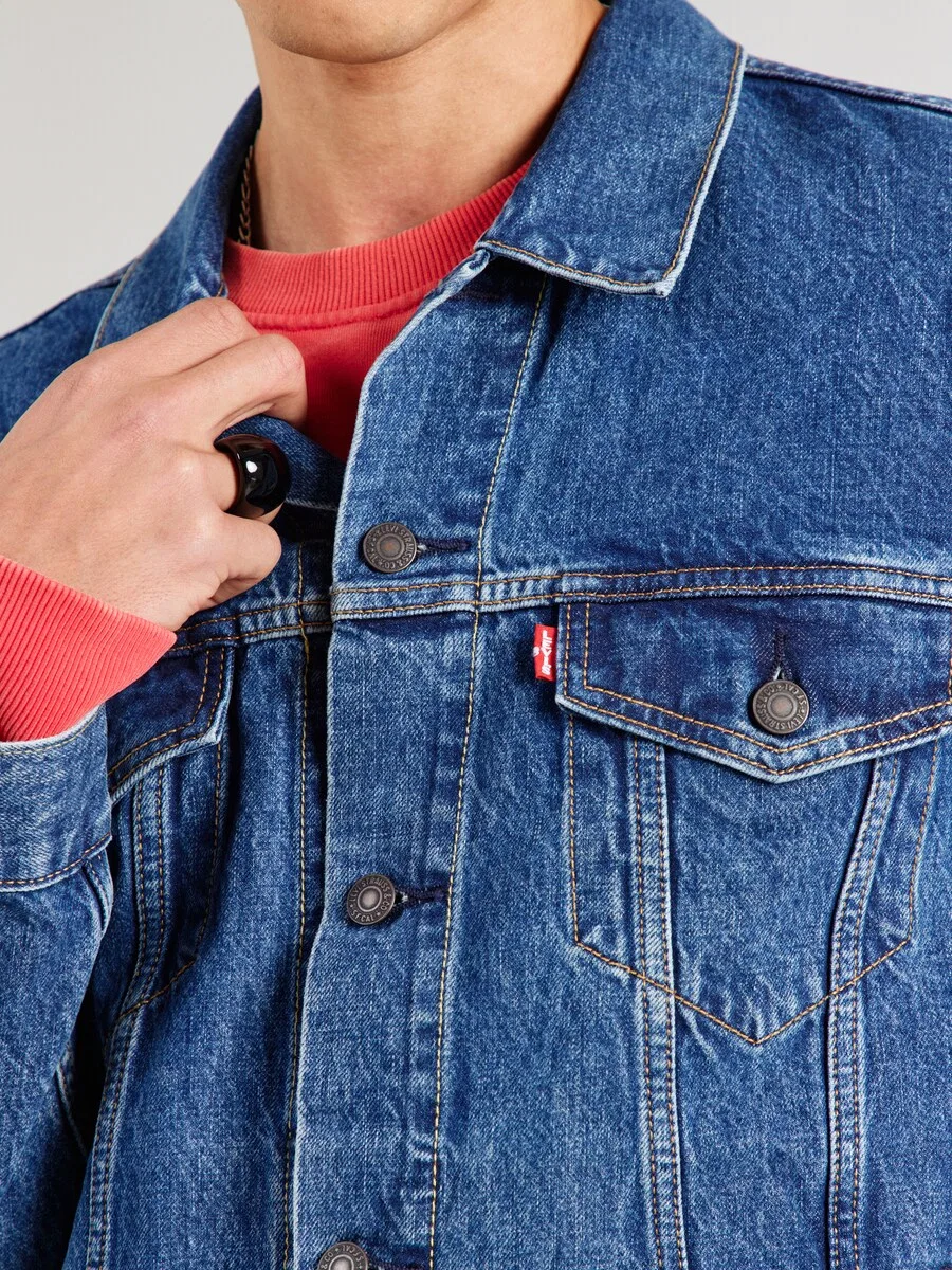 Куртка LEVI'S Between-Season 'The Trucker' из синего денима — фото 2