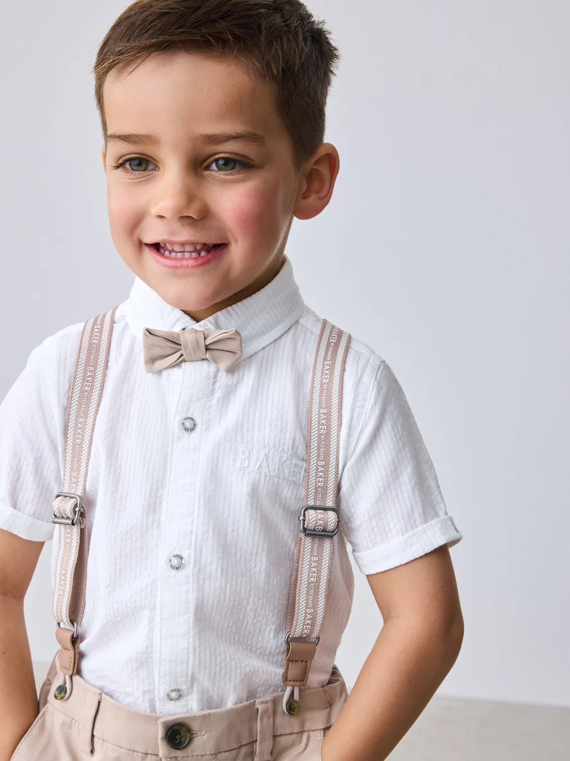 Комплект из 3 предметов: рубашка, шорты и подтяжки Baker by Ted Baker, камень — фото 2