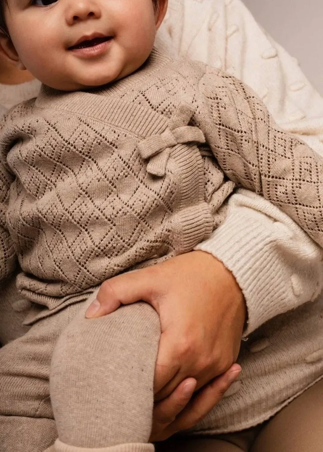Детский свитер с запахом Maracon Wrap Sweater Baje Studio, Sand Desert — фото 3