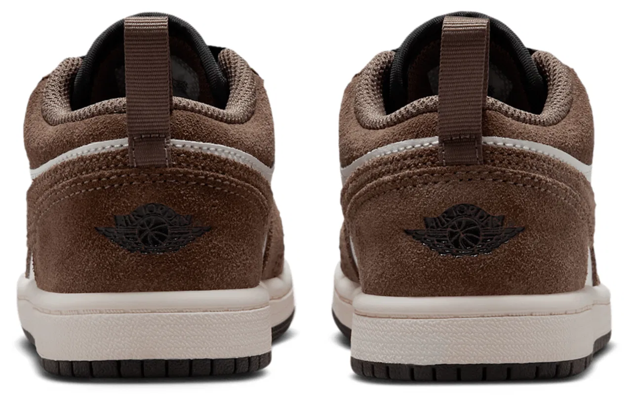 Кроссовки для мальчиков Jordan Retro 1 Low, цвет Brown/Black/White — фото 3