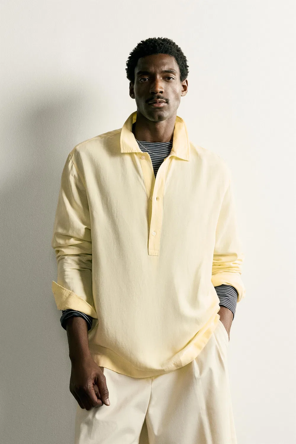 Поло из вискозы и льна, стандартного кроя. ZARA, Light yellow — фото 2