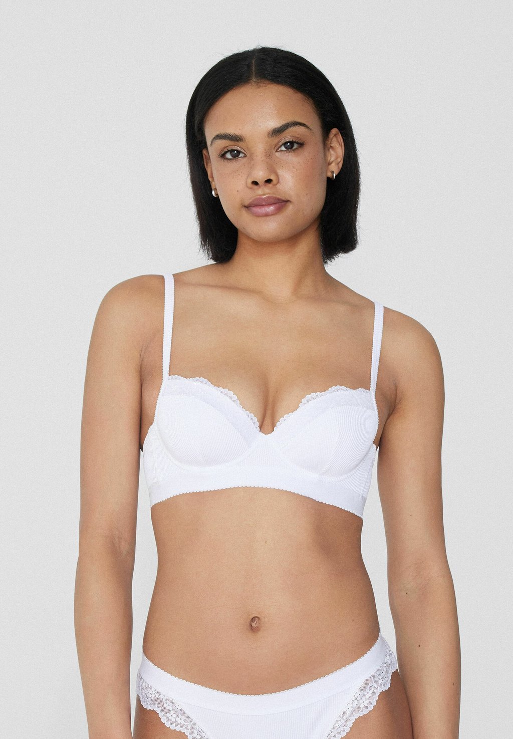 

Бюстгальтер на косточках RETREAT Tezenis, белый
