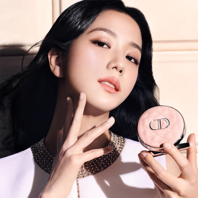 Женский набор тональных основ с кушеном DIOR, Pink Patented Leather/Silver Checkered Satin Lock Up Air Cushions, 12 г, DIOR, Pink — фото 4