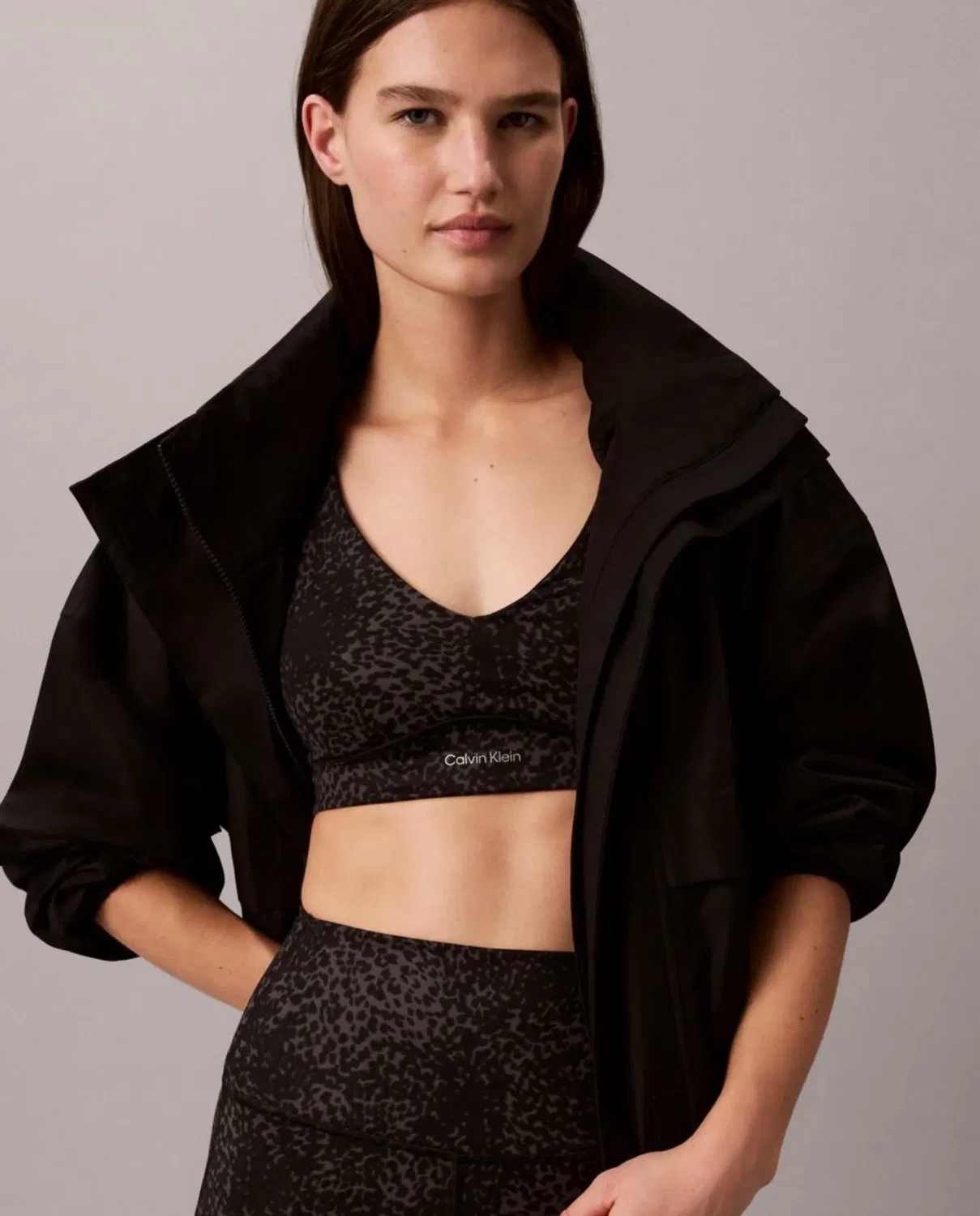 Женский спортивный бюстгальтер с треугольным вырезом Calvin Klein, Negro — фото 3