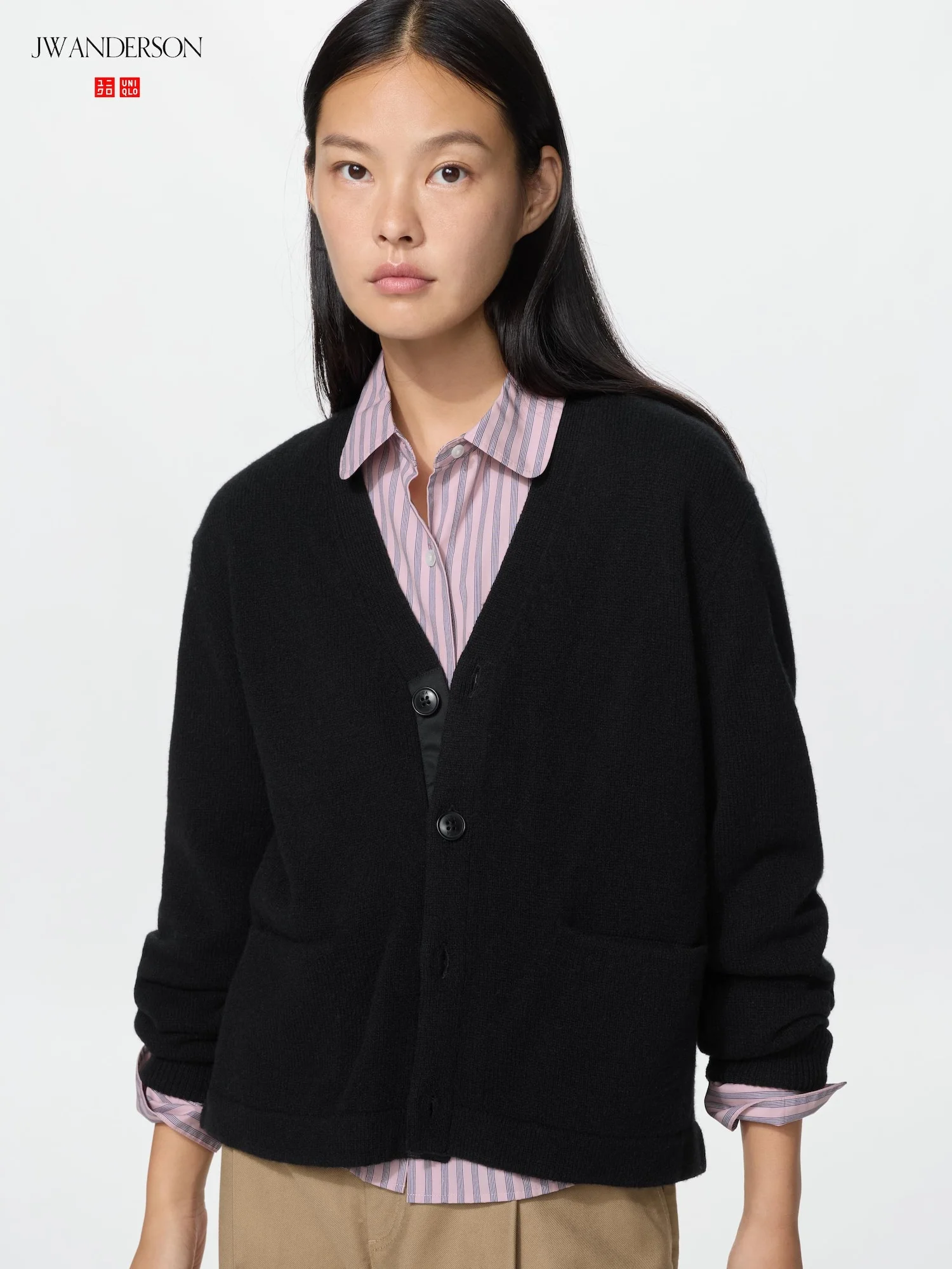 Кардиган Uniqlo x JW Anderson Lamb V-neck Short, 09 черный