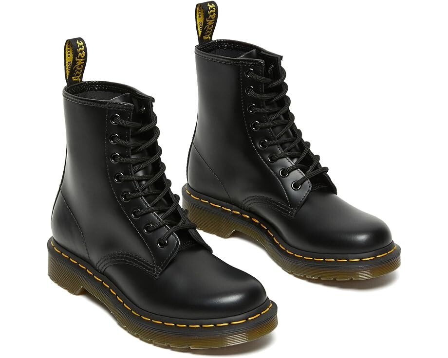 

Ботинки Dr. Martens 1460 Women's Smooth Leather Lace Up Boots, черный