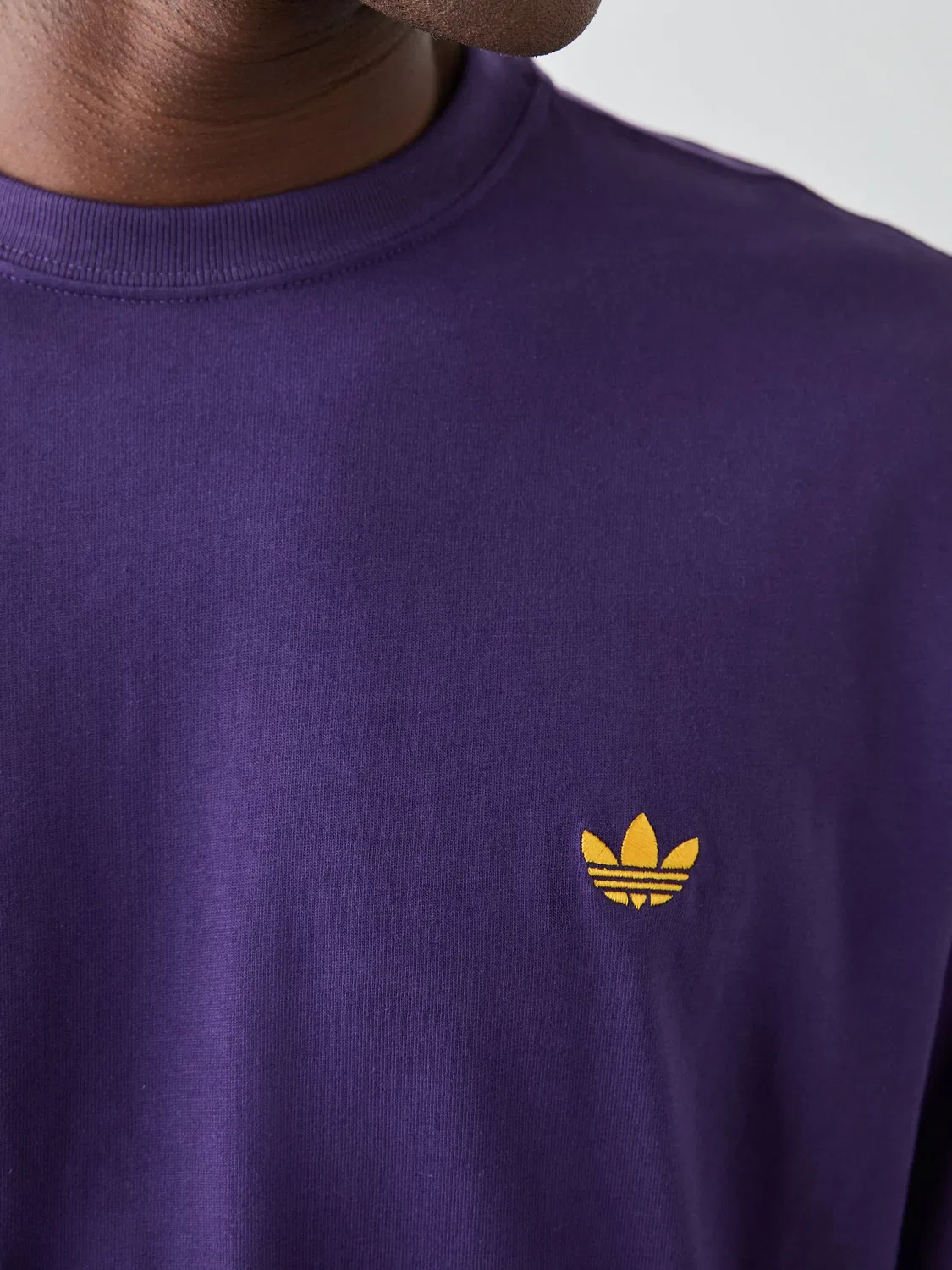 Футболка свободная Trefoil Essentials, adidas Originals, фиолетовый — фото 4