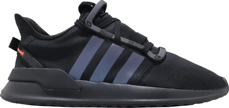 

Кроссовки Adidas U Path Run, черный/фиолетовый