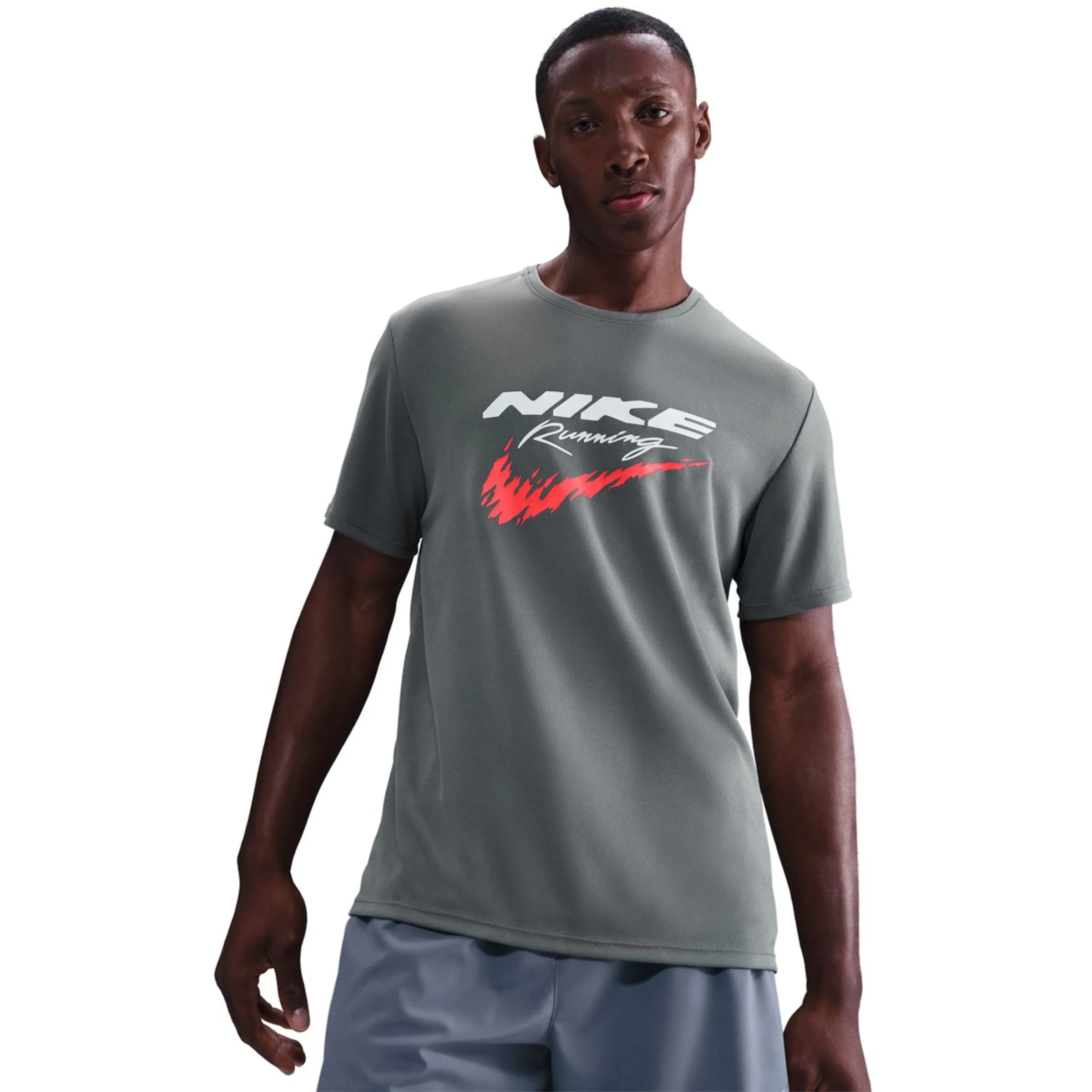 

Мужская футболка Dri-FIT Miler Ss Nike, серый