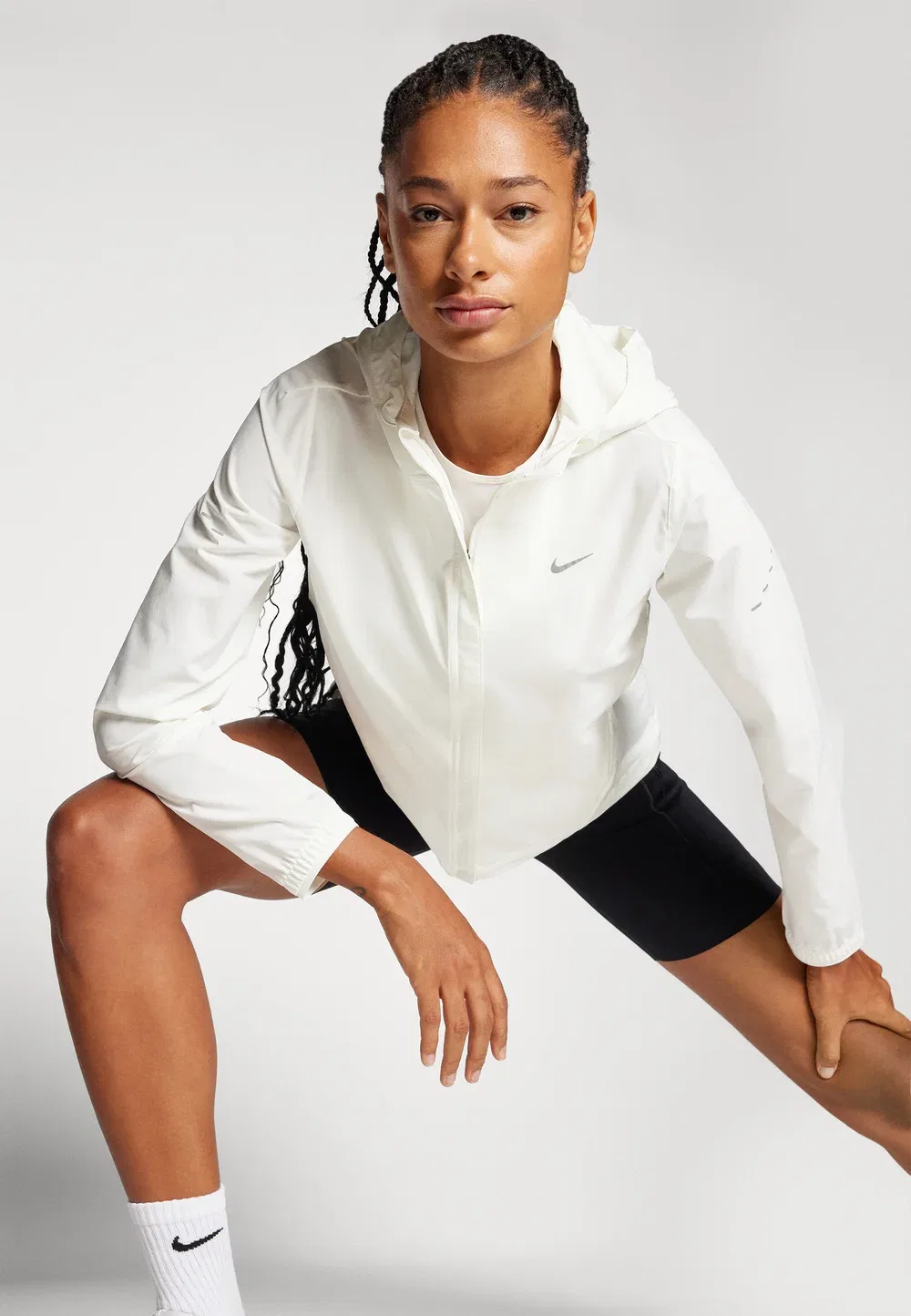 Swift - ветровка Nike Performance, Sail/Reflective Silver — фото 4