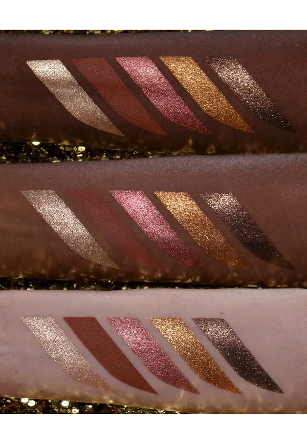 Палетка теней для век Powder Pat Mcgrath Labs Dawn Divinity, 4 г, цвет dawn divinity — фото 3