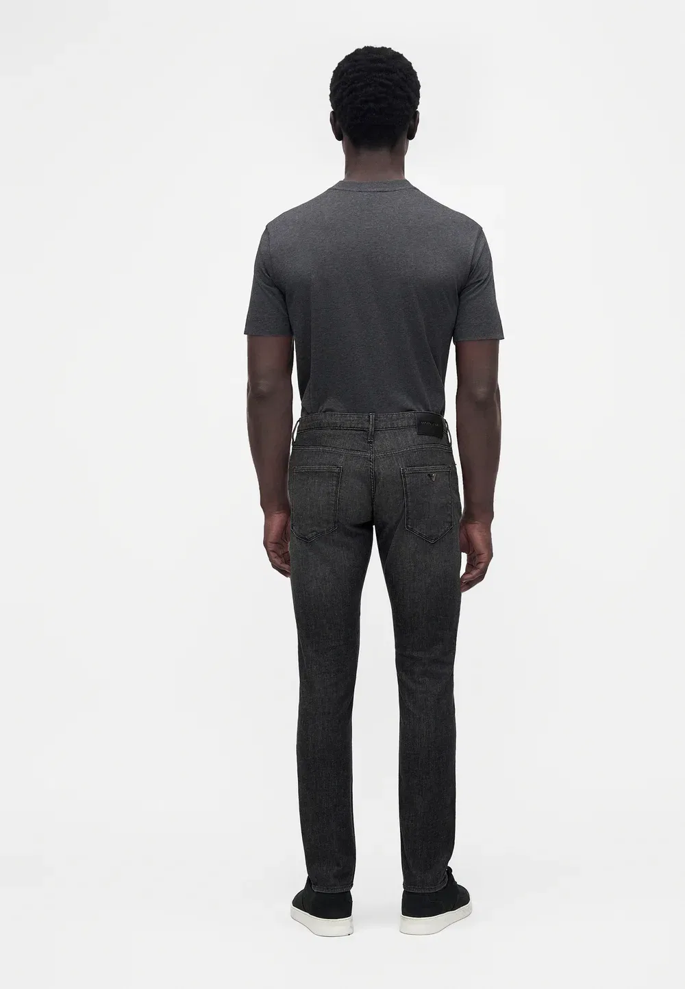 Брюки с карманами - джинсы зауженного кроя Emporio Armani, Medium Grey Denim — фото 3