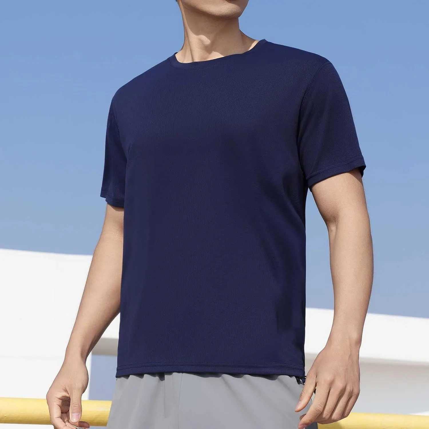 Футболка мужская Big and Tall Midweight Short Sleeve Crew Neck — фото 2