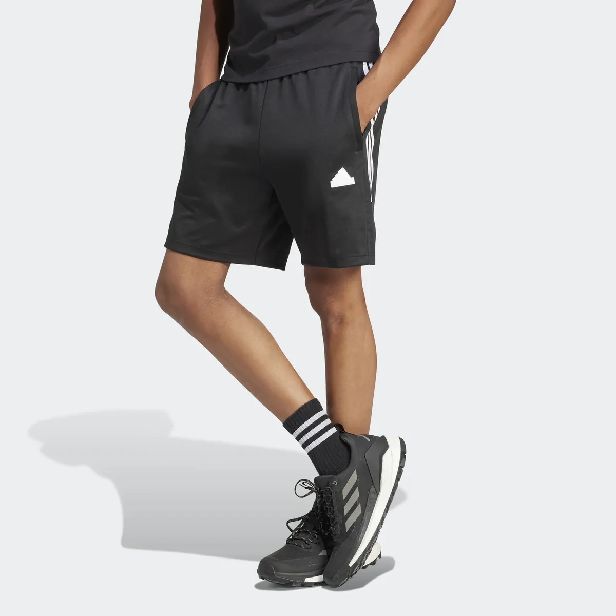 

Спортивные шорты adidas "M TIRO SHO Q1" (1 шт.) Adidas Sportswear, черный