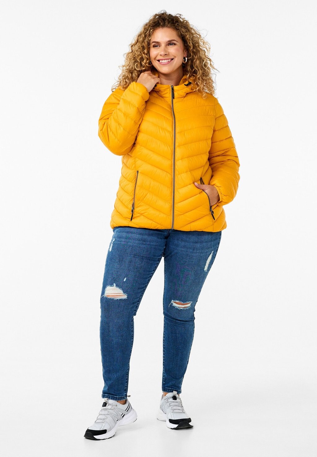 

Зимняя куртка QUILTED WITH HOOD Zizzi, желтый