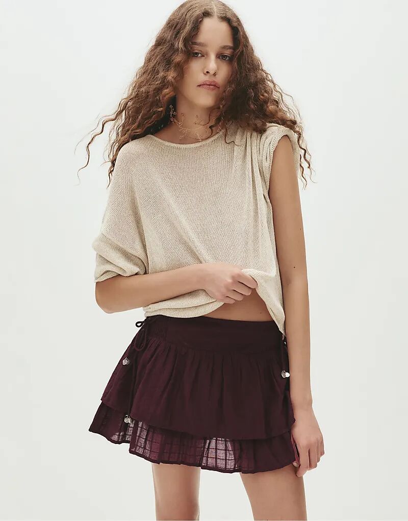 

Мини-юбка Pull&Bear с оборками и бусинами бордового цвета