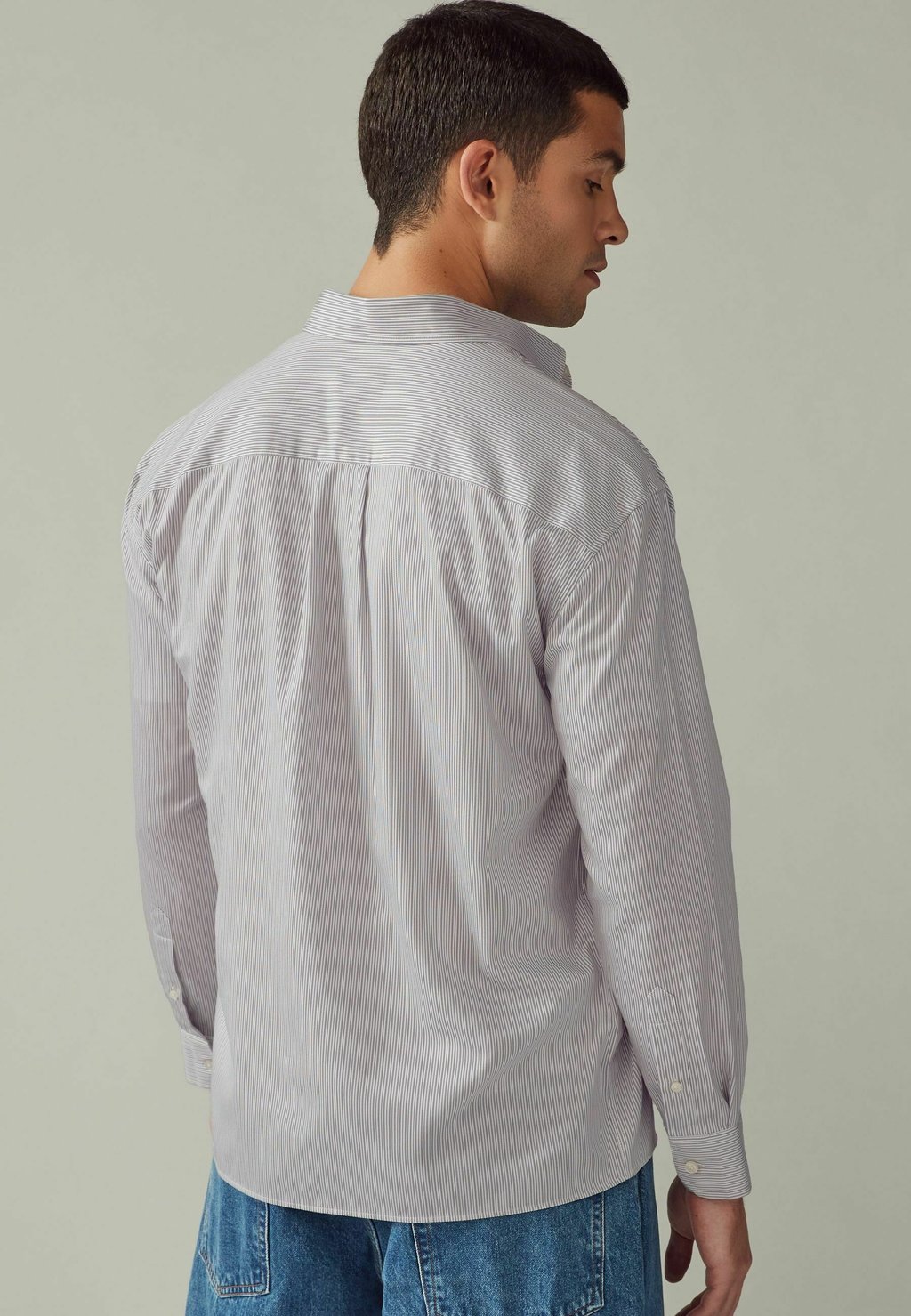 

Рубашка STRIPED WITH BUTTON DOWN COLLAR. REGULAR FIT Next, серый