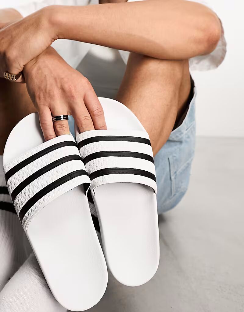 Шлепанцы adilette белого цвета Adidas Originals — фото 3