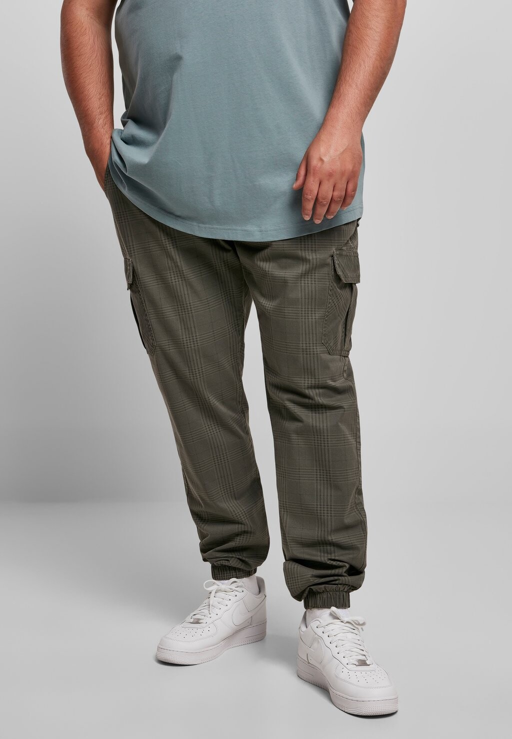 

Брюки карго AOP GLENCHECK CARGO JOG PANTS Urban Classics, темно-серый