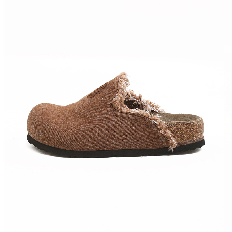 BLOCCO5 Закрытые тапочки женские - хаки, цвет Khaki