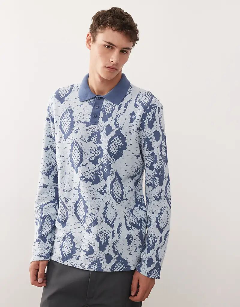 

Vans Raw Instance Hoodielo в утреннем небе