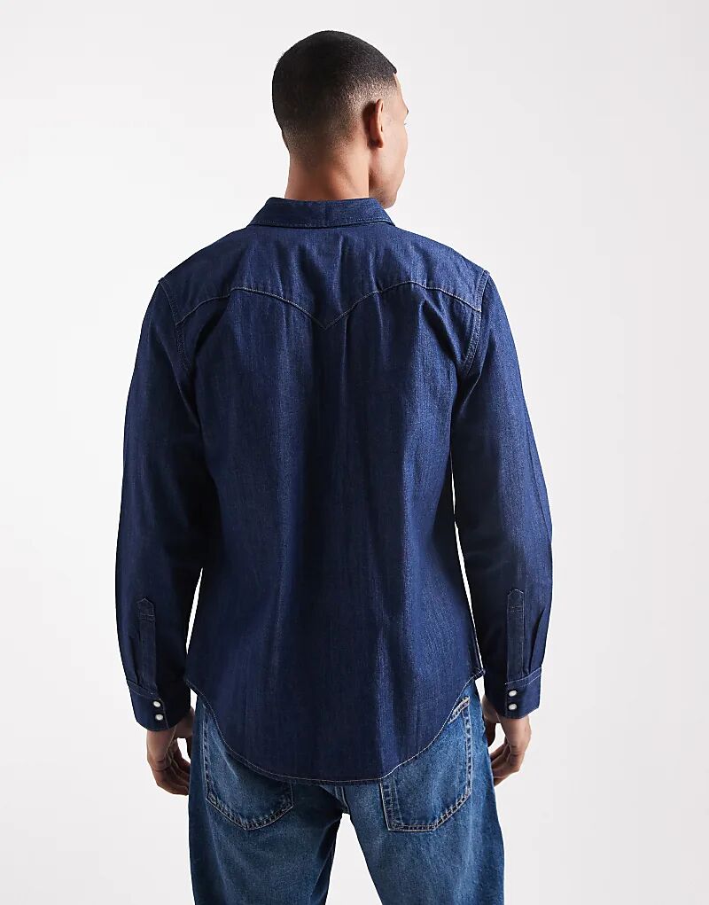 Рубашка джинсовая Levi's Barstow Western Standard Fit, темного цвета — фото 3