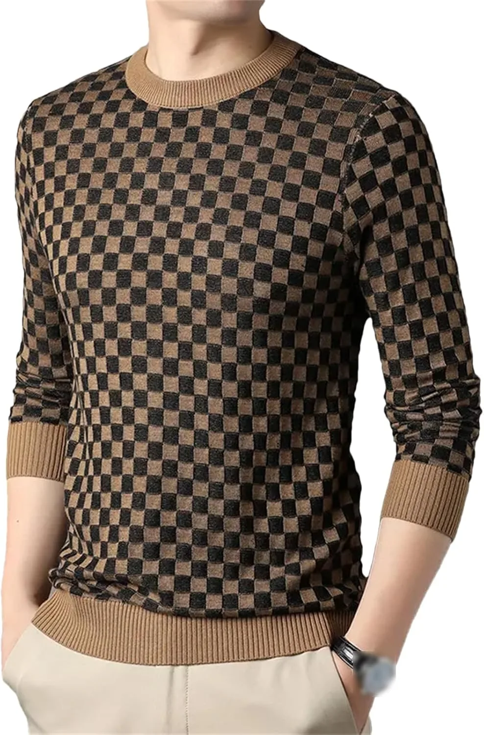 

Мужской вязаный свитер с круглым вырезом