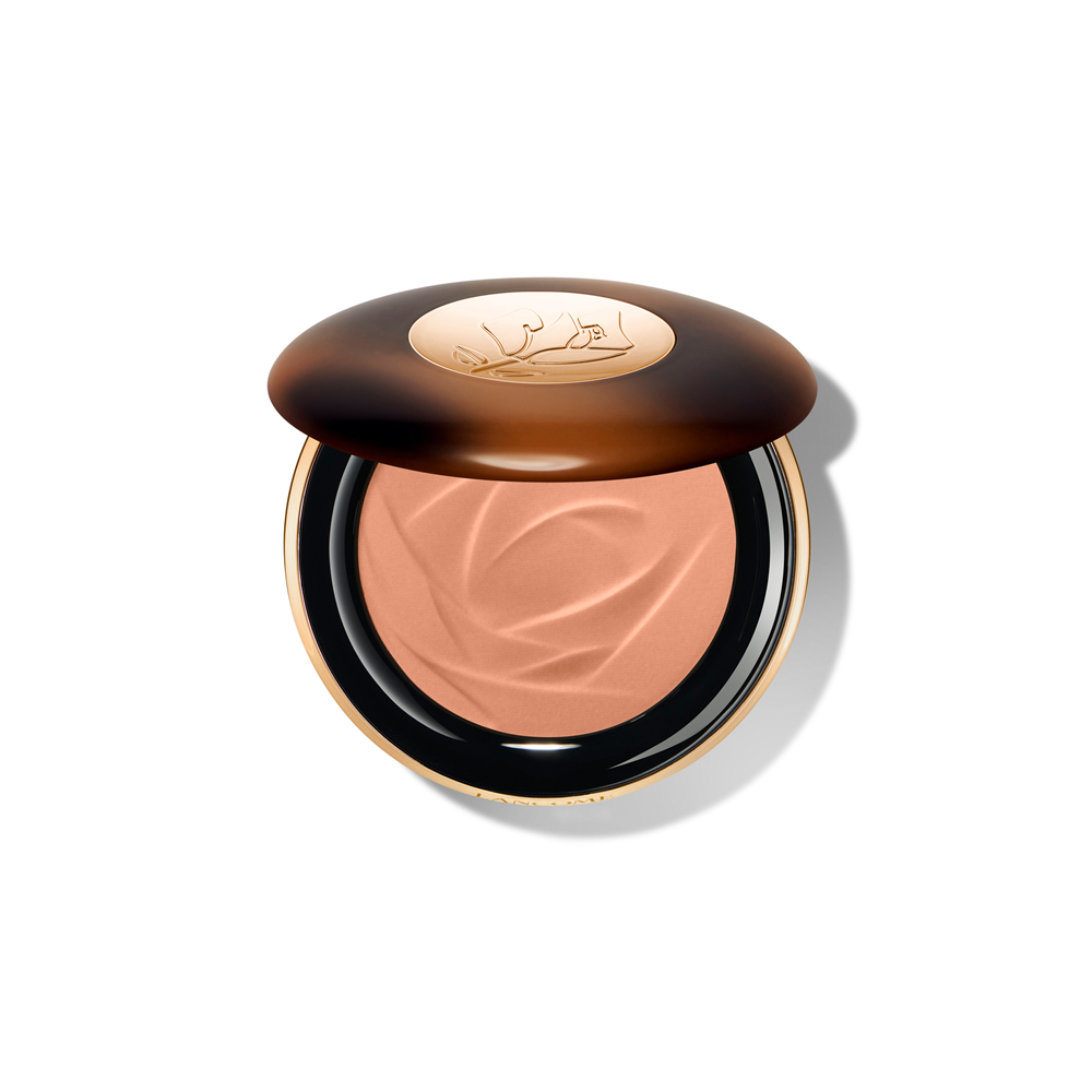 

Матовая бронзирующая пудра teint idole ultra wear c e skin transforming bronzer Lancôme, цвет nr. 02 light, вес 10 гр.