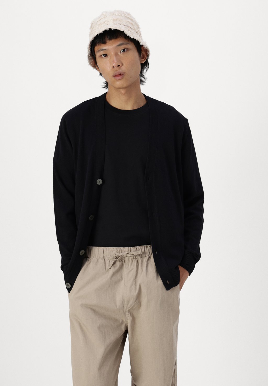 

Кардиган JJEEMIL KNIT BUTTON CARDIGAN Jack & Jones, черный